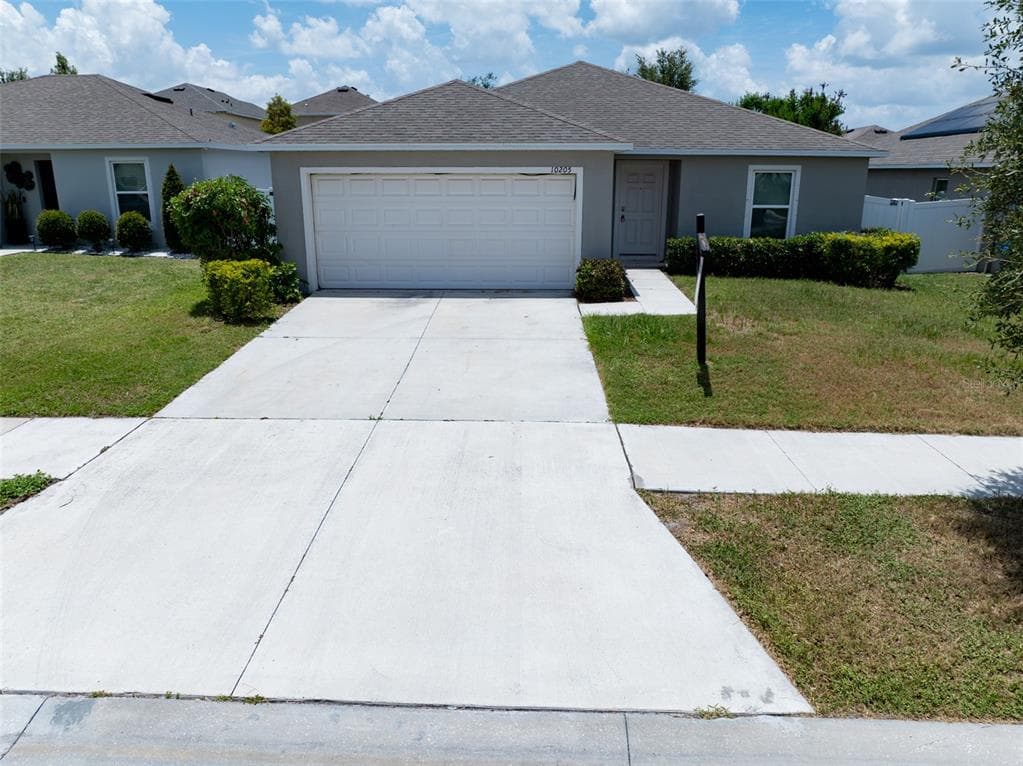 10205 CARP HOLLOW ROAD SUN CITY CENTER, FL 33573
