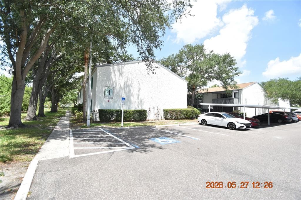 877 114TH AVENUE N UNIT 407 ST PETERSBURG, FL 33716