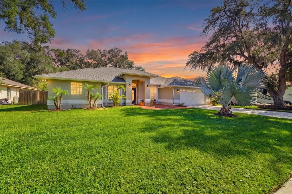 2511 VINY COURT TAMPA, FL 33618