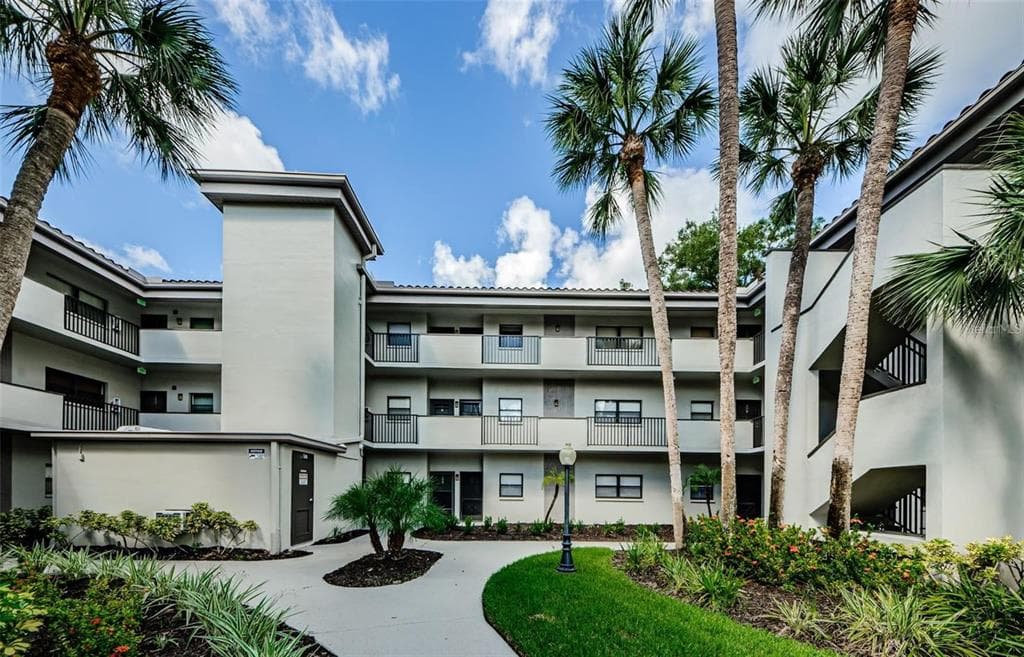 2650 COUNTRYSIDE BOULEVARD UNIT F110 CLEARWATER, FL 33761