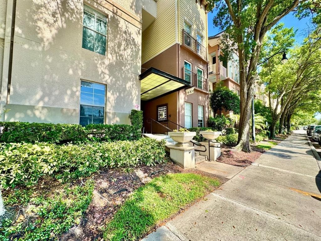 410 S ARMENIA AVENUE UNIT 939A TAMPA, FL 33609