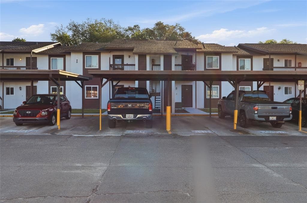 39132 COUNTY ROAD 54 UNIT 2216 ZEPHYRHILLS, FL 33542