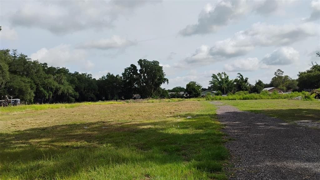 PLEASANT ACRE DR PLANT CITY, FL 33566