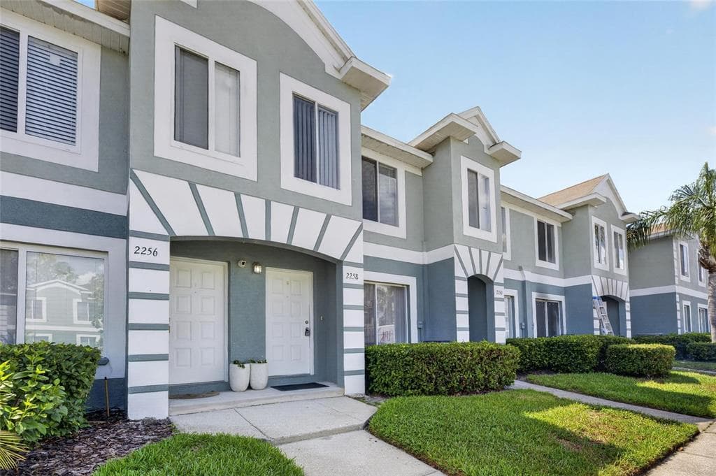 2258 FLUORSHIRE DRIVE