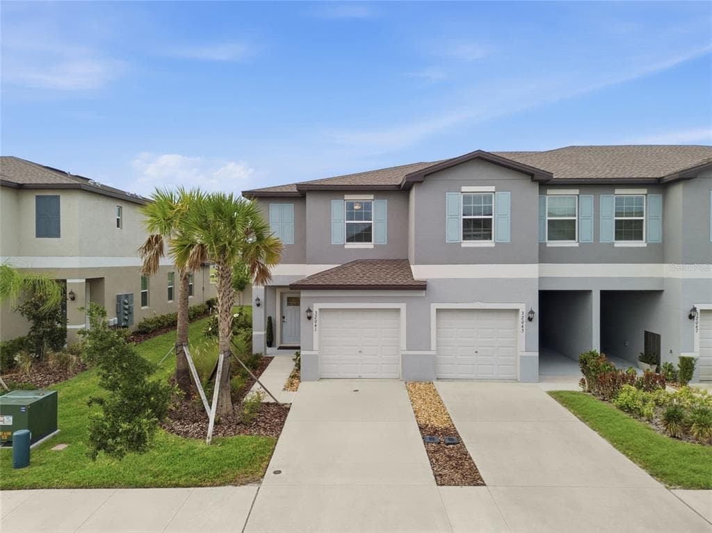 32041 POWDERPUFF MIMOSA DRIVE