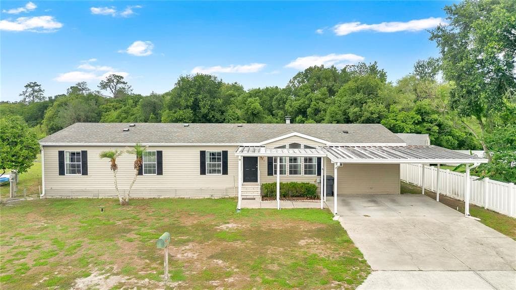 467 LINDSEY DRIVE LAKELAND, FL 33809