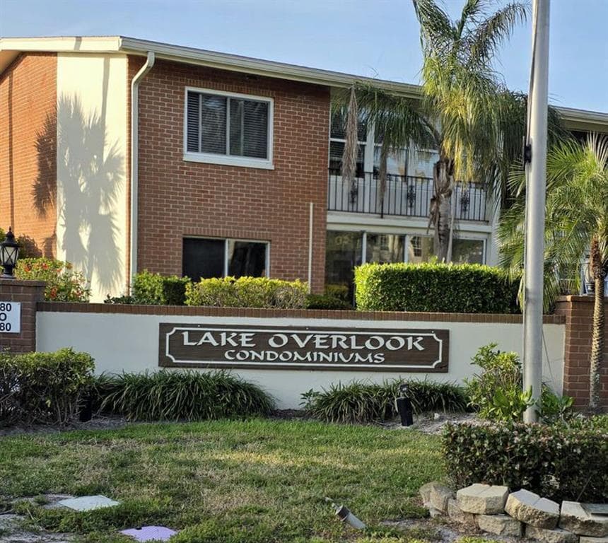 4580 OVERLOOK DRIVE NE UNIT 187