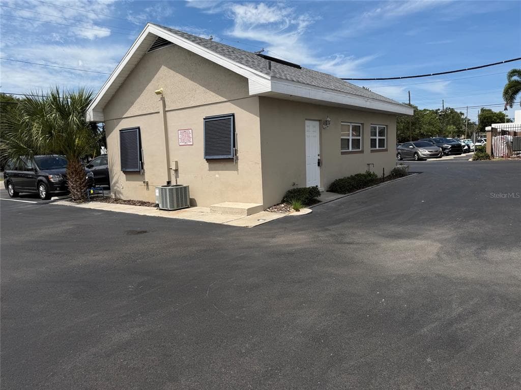1240 ROGERS STREET CLEARWATER, FL 33756