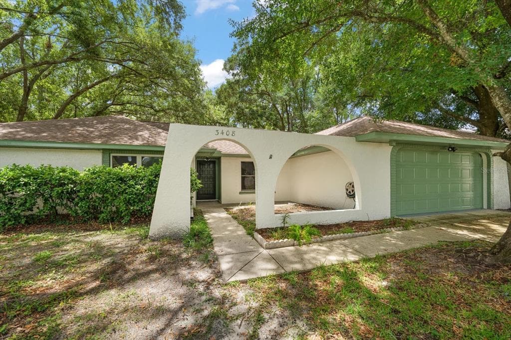3408 CULLENDALE DRIVE TAMPA, FL 33618