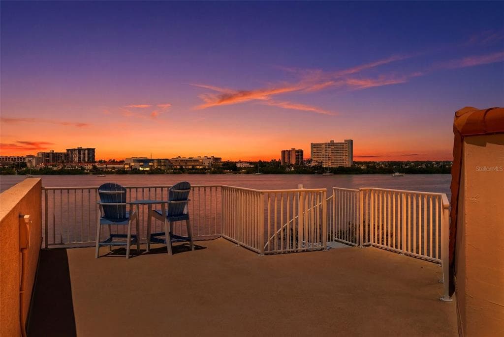 200 BRIGHTWATER DRIVE UNIT 10
