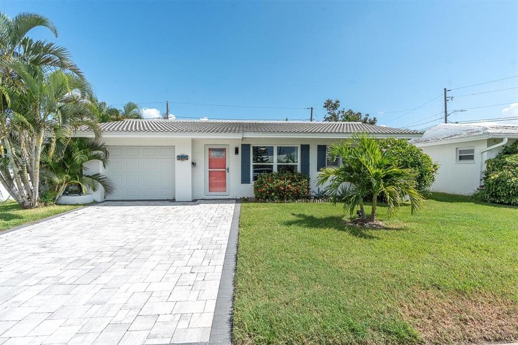 3715 98TH AVENUE N UNIT 3