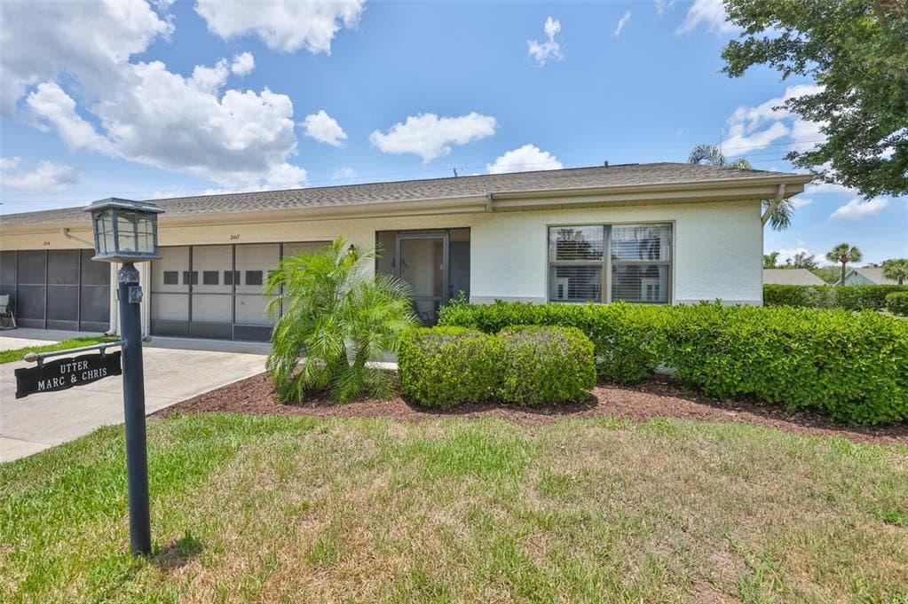 2417 LANCASTER DRIVE SUN CITY CENTER, FL 33573