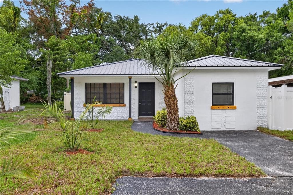 1919 E CLIFTON STREET TAMPA, FL 33610