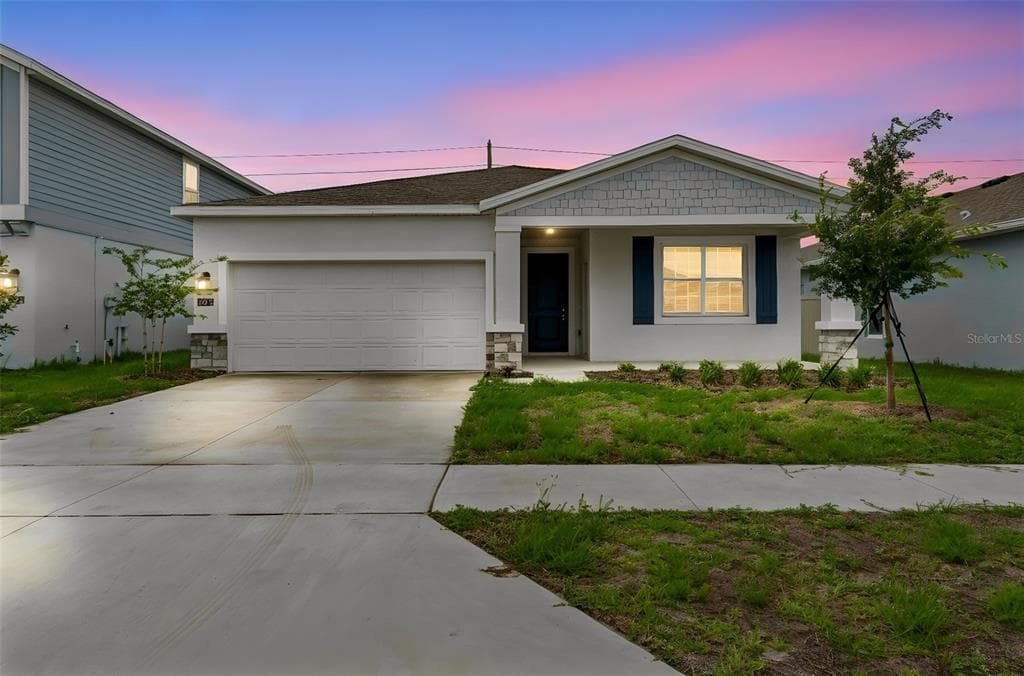 1676 TEAGAN LANE