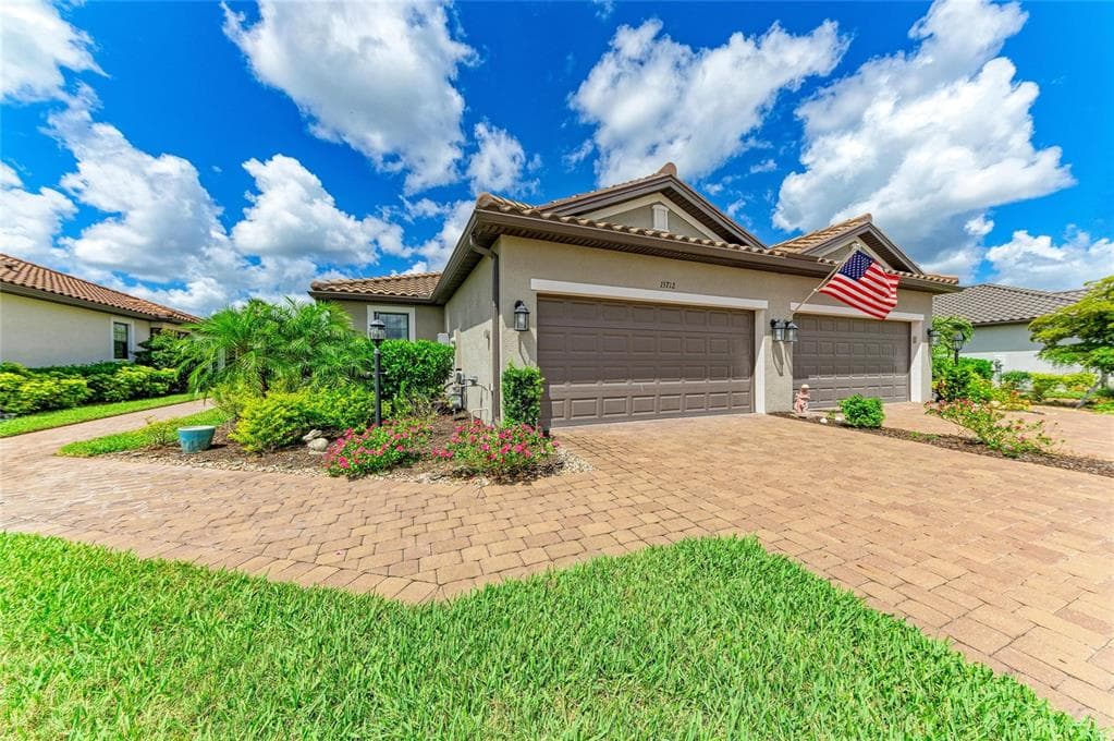 15712 SACILE LANE BRADENTON, FL 34211