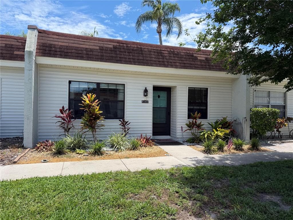 13830 MISSION OAKS BOULEVARD UNIT 13830 SEMINOLE, FL 33776