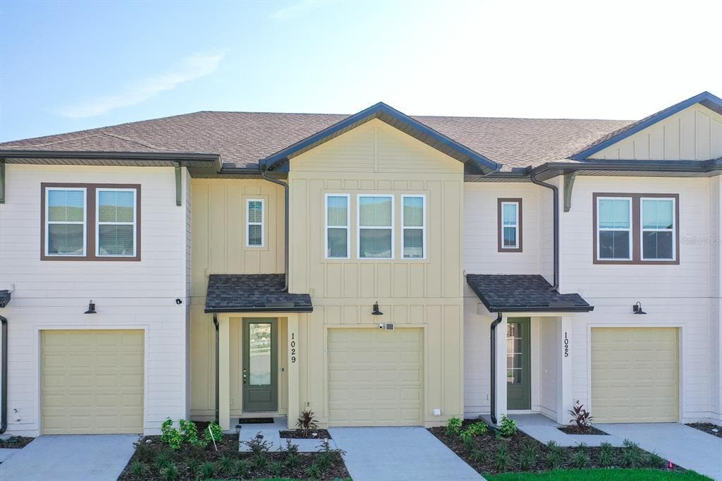 1029 PLANTATION LANE DAVENPORT, FL 33896