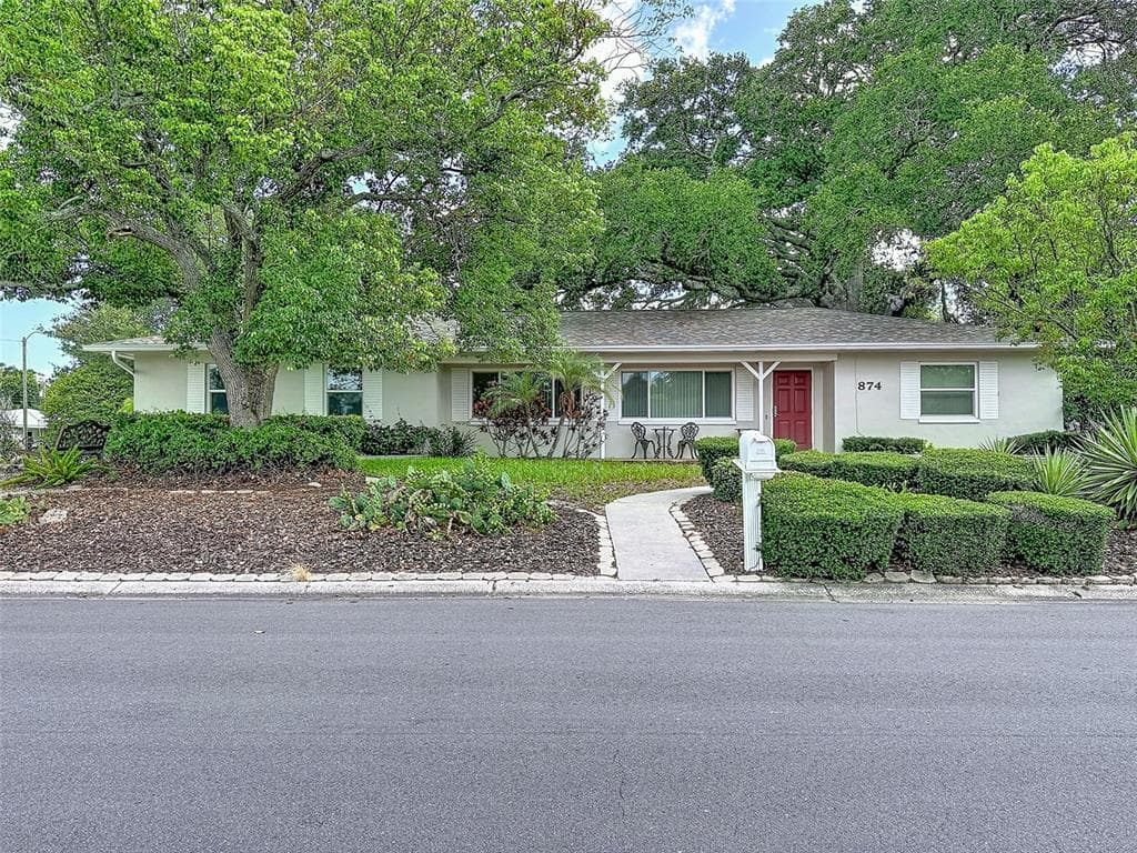 874 JOAN STREET DUNEDIN, FL 34698
