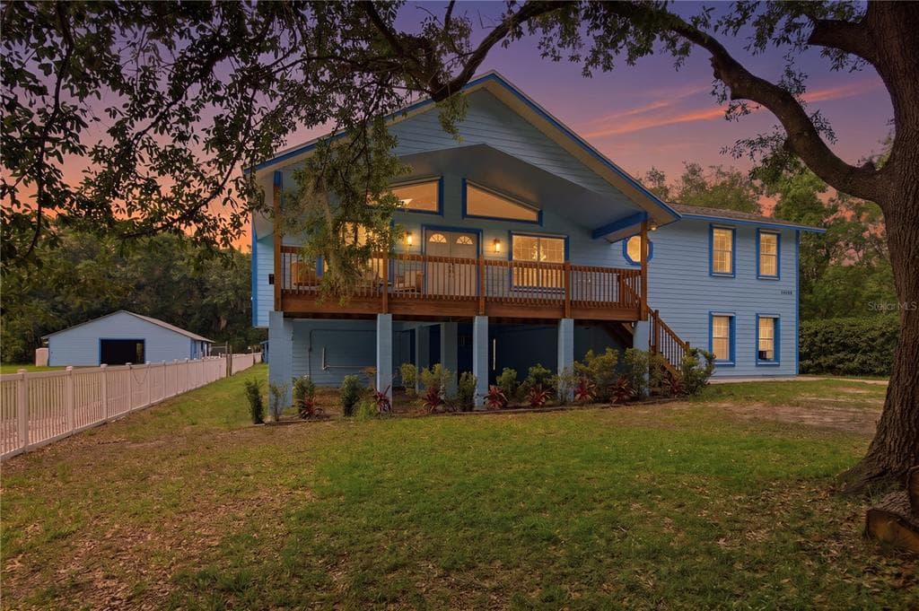 26347 FOAMFLOWER BOULEVARD WESLEY CHAPEL, FL 33544