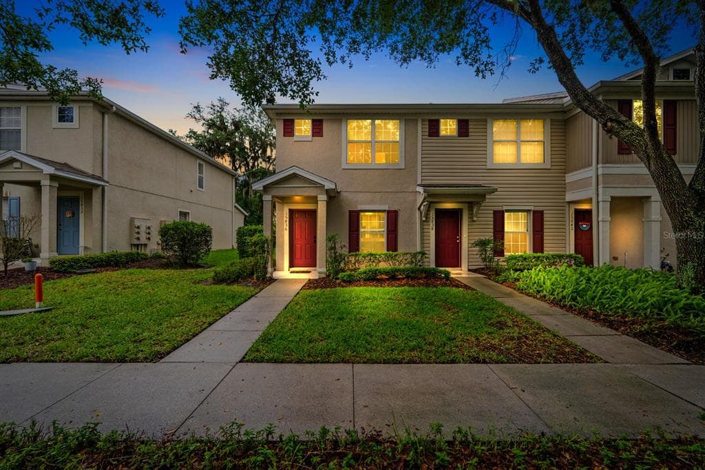15836 FISHHAWK FALLS DRIVE LITHIA, FL 33547