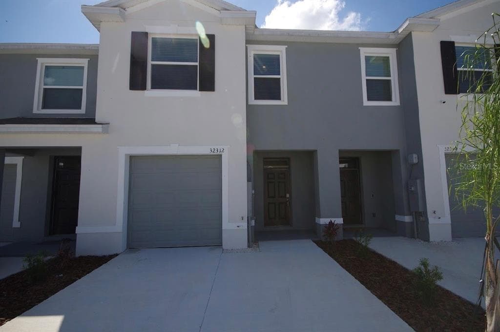 32312 TURTLE GRACE LOOP WESLEY CHAPEL, FL 33545