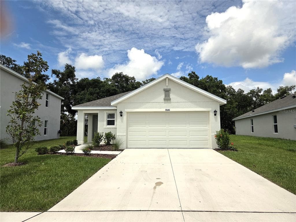 10646 HIDDEN BANKS GLEN PARRISH, FL 34219