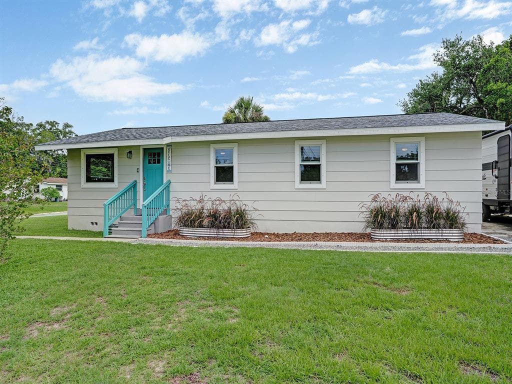 5633 ESSEX WAY NEW PORT RICHEY, FL 34652