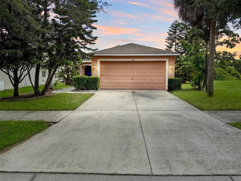 7115 FOREST MERE DRIVE