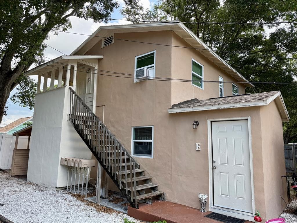 908 BEVERLY AVENUE UNIT F LARGO, FL 33770