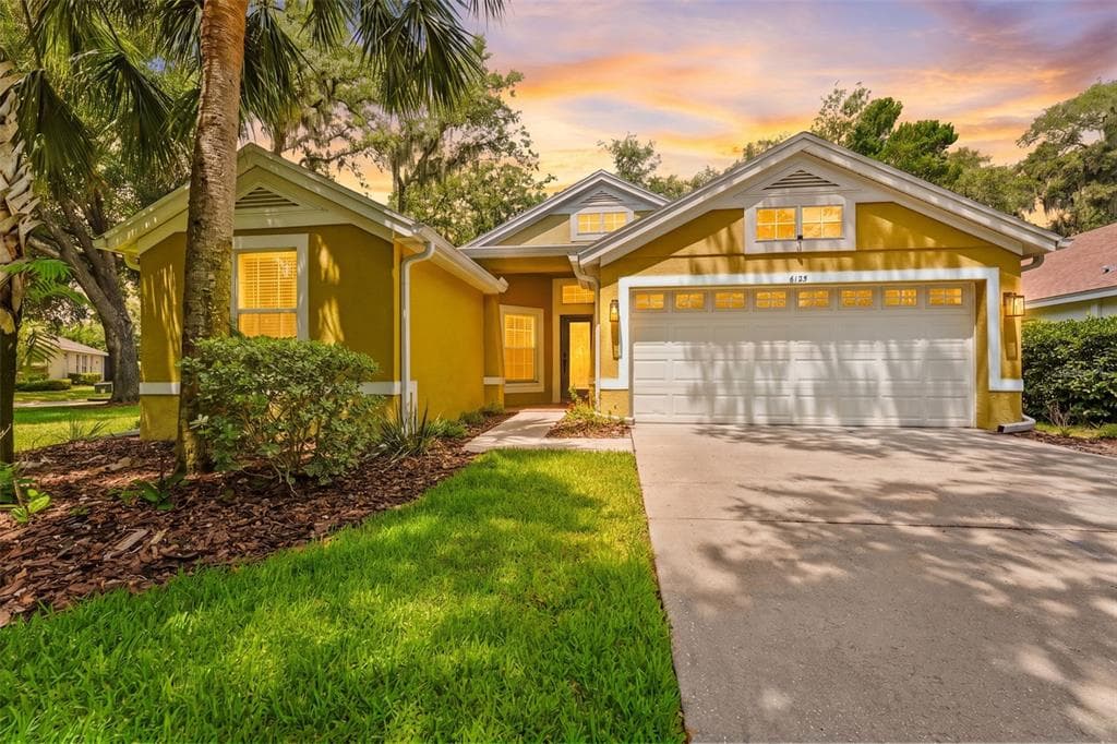 6125 GANNETWOOD PLACE LITHIA, FL 33547