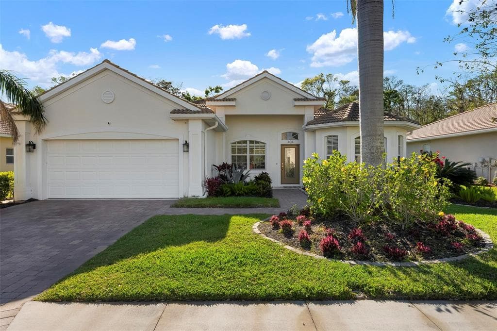 404 GOLDEN HARBOUR TRAIL BRADENTON, FL 34212