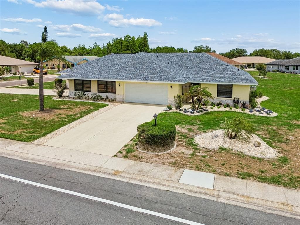 1915 W DEL WEBB BOULEVARD SUN CITY CENTER, FL 33573