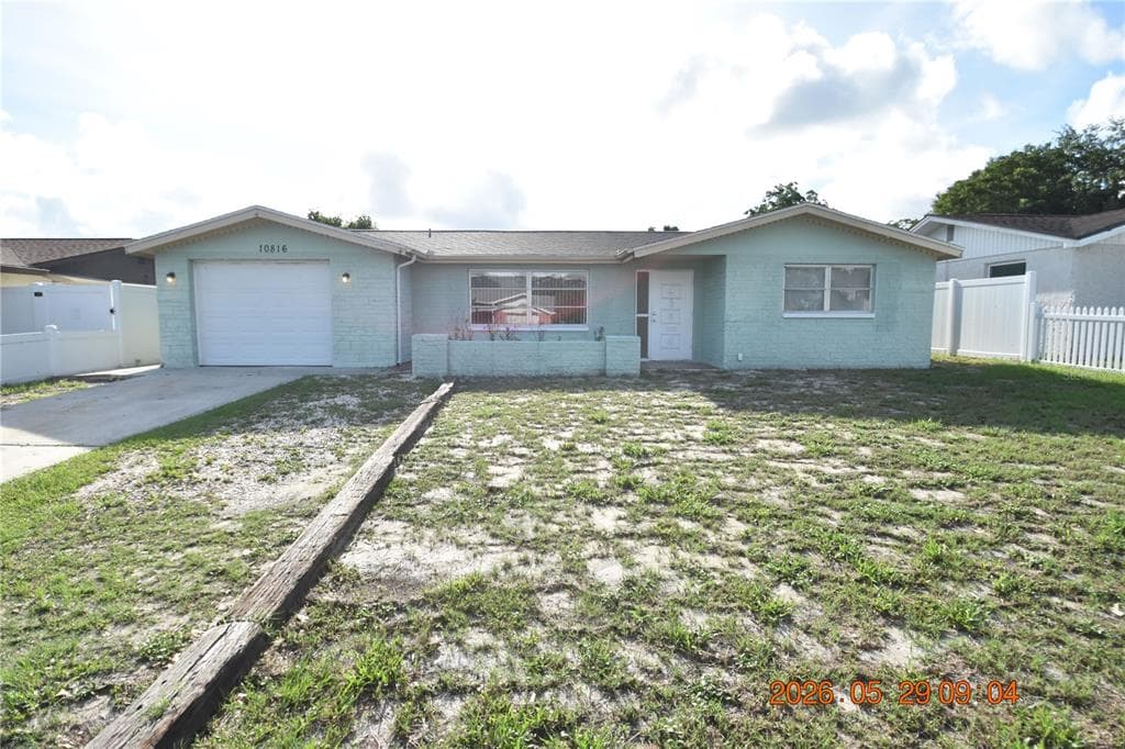 10816 PICCADILLY ROAD PORT RICHEY, FL 34668