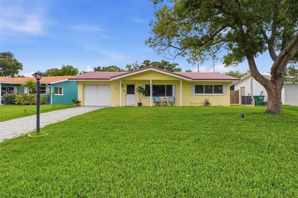 2321 BLACK OAK LANE CLEARWATER, FL 33763