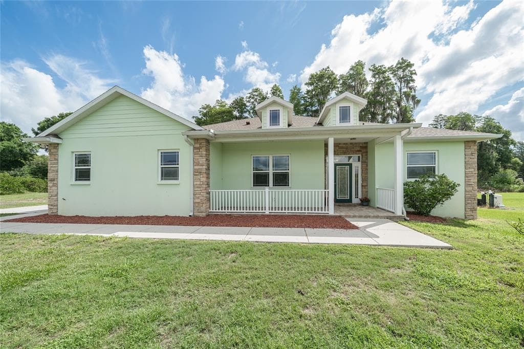 2610 CABOT ROAD LAND O LAKES, FL 34639