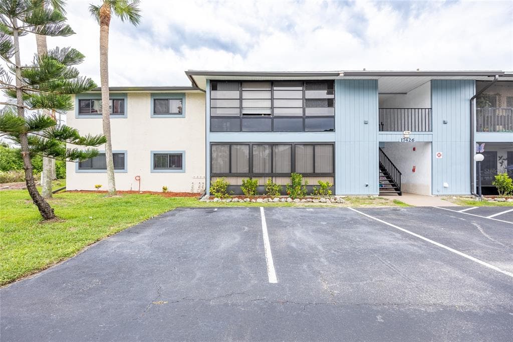 17426 BIRCHWOOD LANE UNIT 1 FORT MYERS, FL 33908