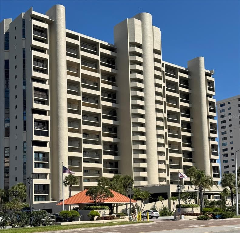 1290 GULF BOULEVARD UNIT 1506