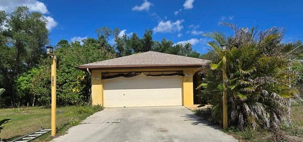2134 GILES STREET PORT CHARLOTTE, FL 33948