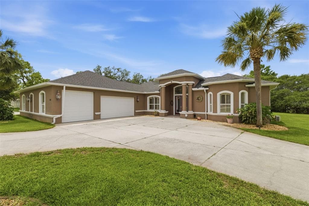 11145 MOUNTAIN MOCKINGBIRD RD WEEKI WACHEE, FL 34614