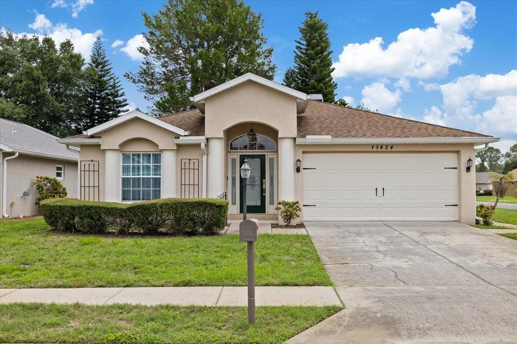 11424 DORIAN COURT NEW PORT RICHEY, FL 34654