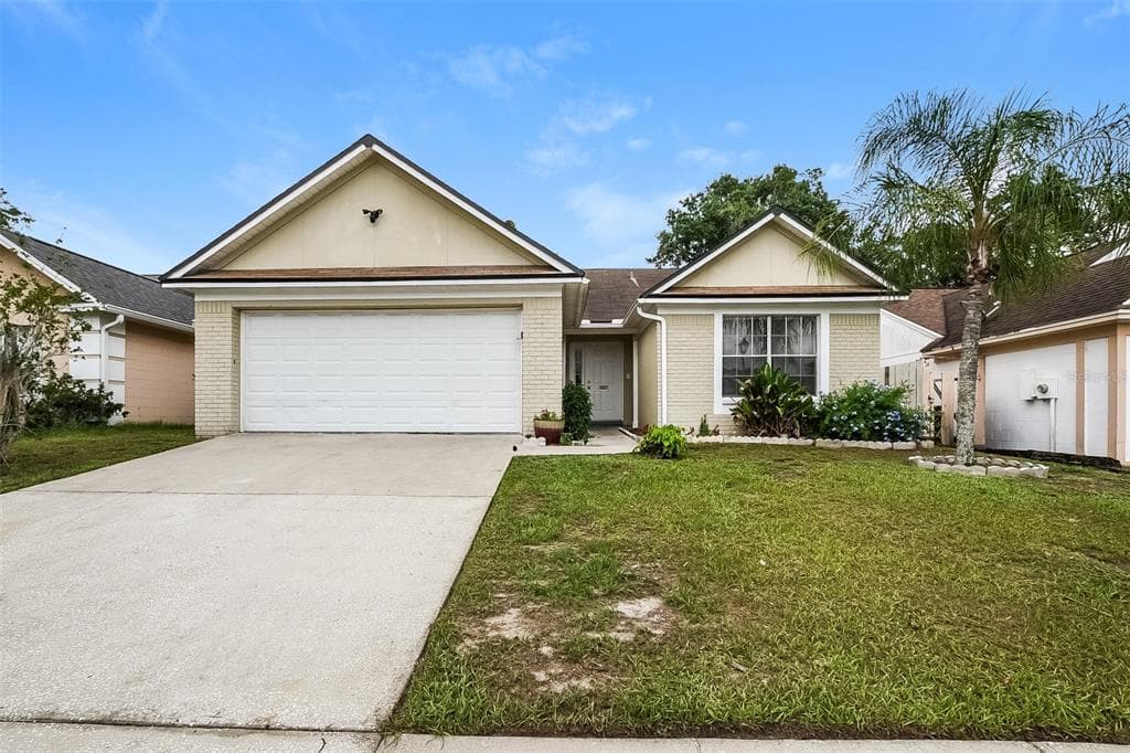 337 MANTIS LOOP APOPKA, FL 32703