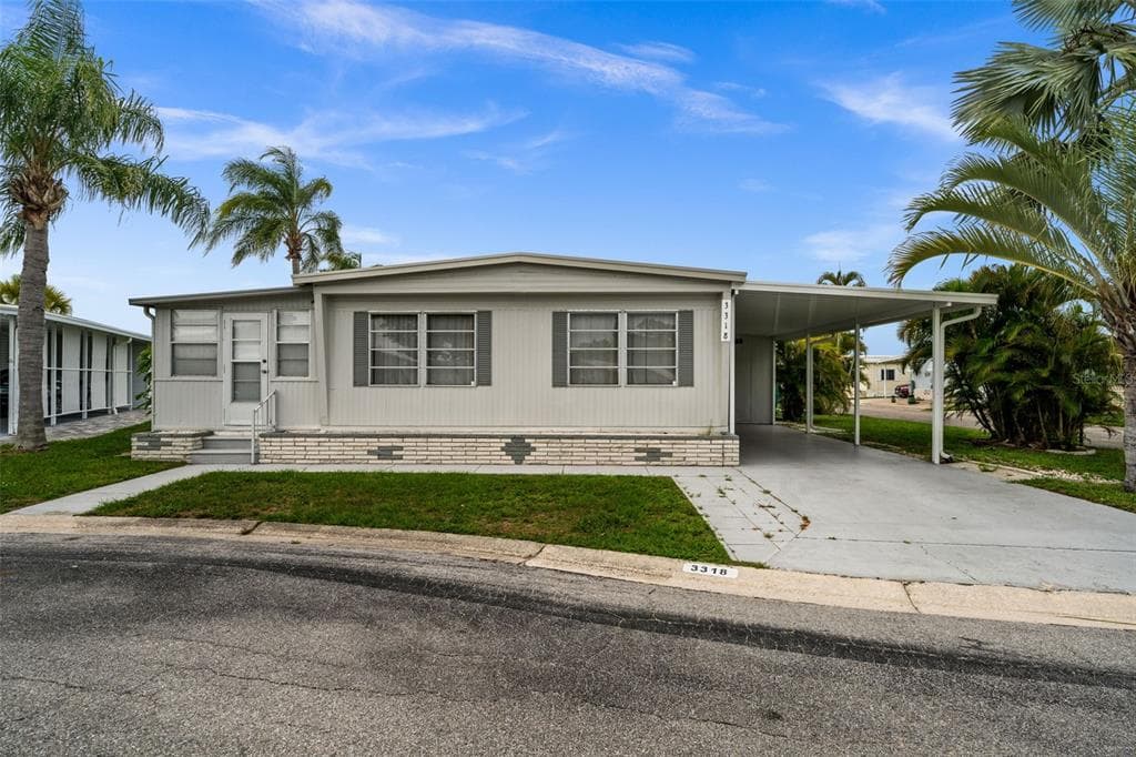 3318 SHINGLE OAK TERRACE SARASOTA, FL 34237