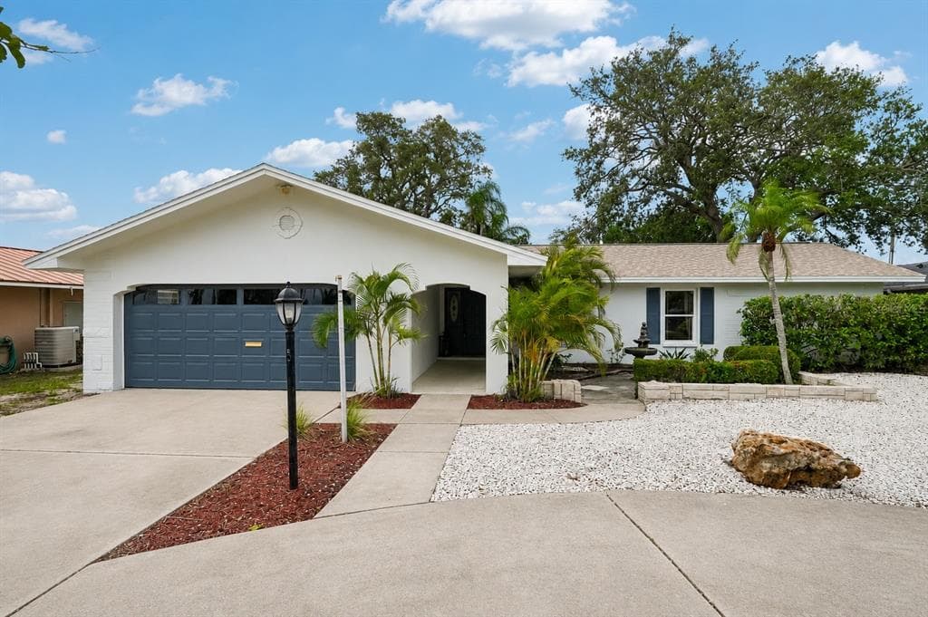14580 110TH TERRACE LARGO, FL 33774