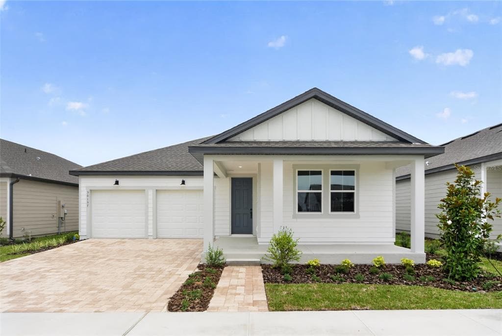 30157 MISTY PINES ROAD MOUNT DORA, FL 32757