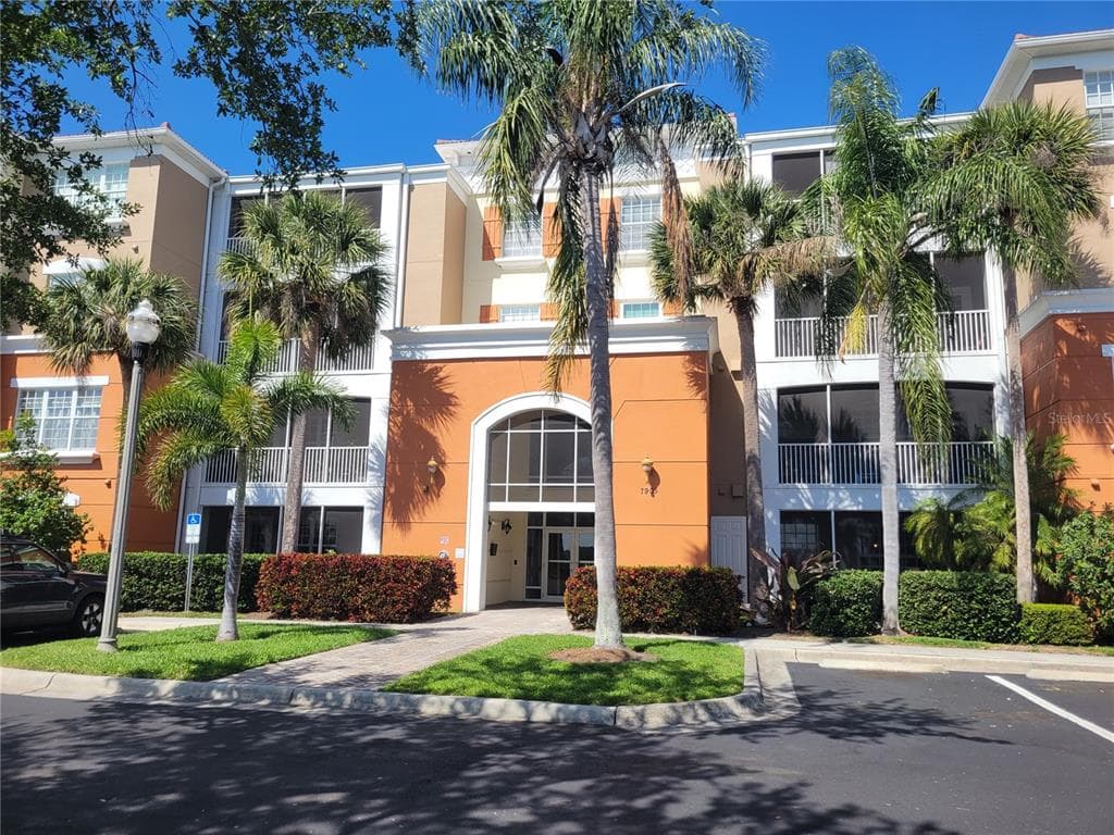 7905 N SEMINOLE BOULEVARD UNIT 3404 SEMINOLE, FL 33772