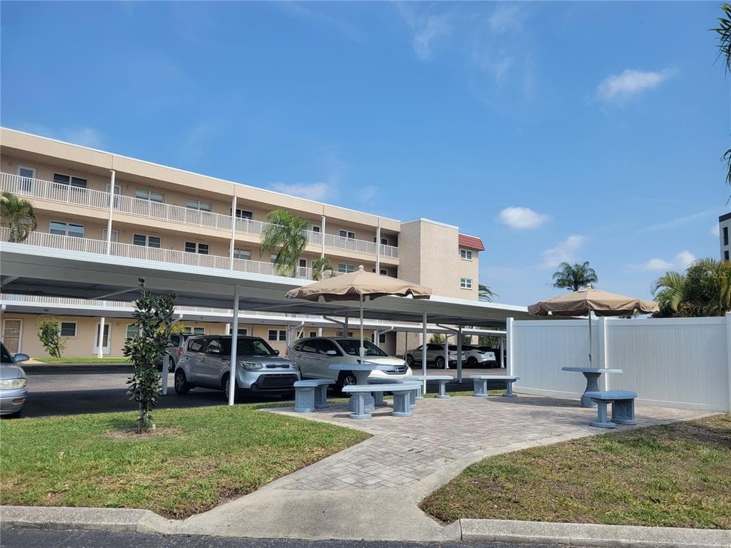 9950 62ND TERRACE N UNIT 404