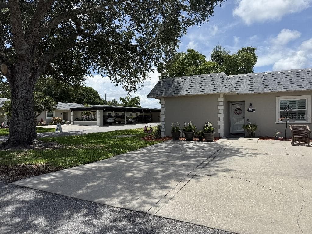 3323 TEESIDE DRIVE NEW PORT RICHEY, FL 34655