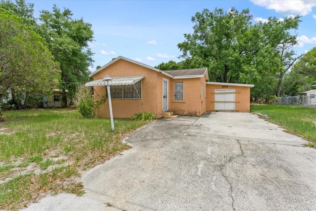 3816 N 52ND STREET TAMPA, FL 33619