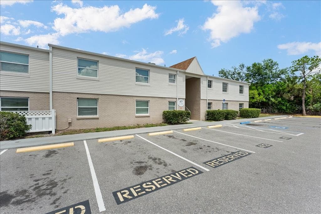 7210 N MANHATTAN AVENUE UNIT 1714 TAMPA, FL 33614
