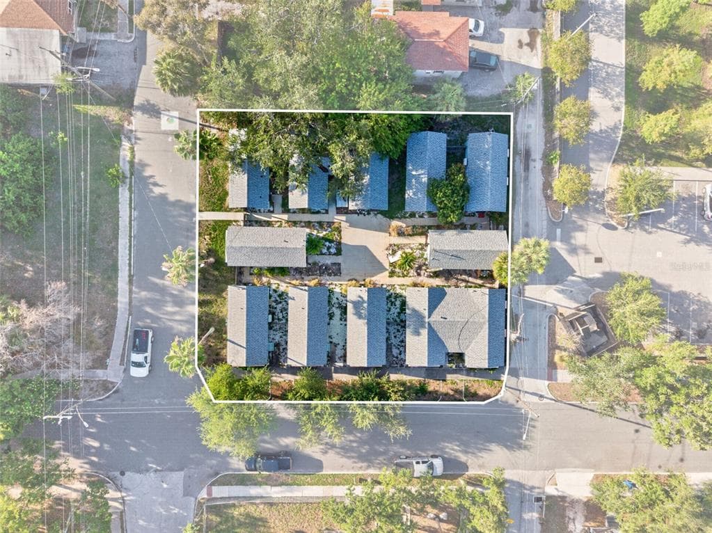 421 15TH AVENUE S ST PETERSBURG, FL 33701